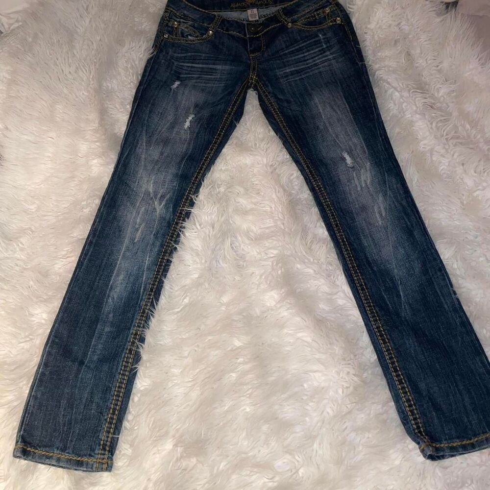 Almost-famous Women's Navy and Blue Jeans